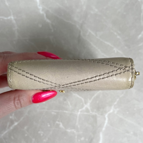 Bally Cassy Cecyle Lock Quilted Leather Zippy Compact Wallet - Picture 11 of 17